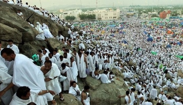 Na planini Arefat se okupilo oko dva miliona muslimana