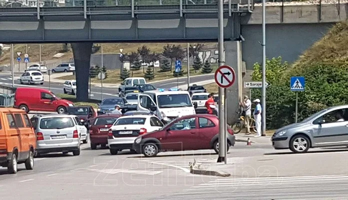 U saobraćajnoj u Zenici sudjelovali  biciklista i dva vozila