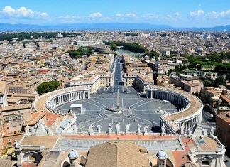 Vatikan otkazao sve proslave i skupove uoči Uskrsa