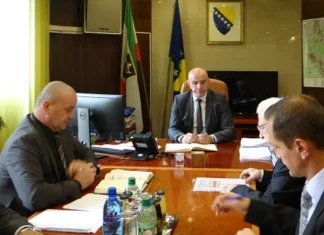 Premijer ZDK Galijašević sa menadžmentom Natron Hayata