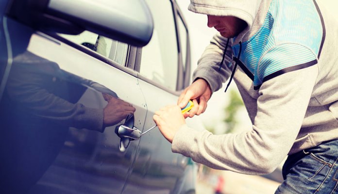 Dobojlija pokušao obiti auto Zeničaninu pa uhapšen