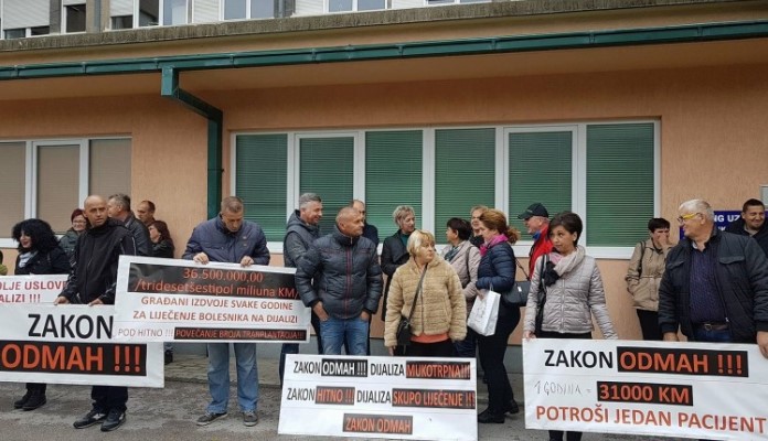 Pacijenti koji se liječe dijalizom u Federaciji danas izlaze na proteste