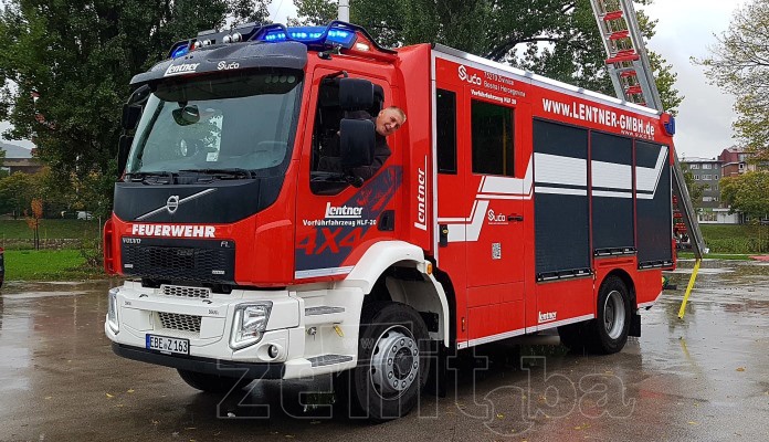 U Zenici predstavljena konstrukcija prvog vatrogasnog vozila proizvedenog u BiH (VIDEO)