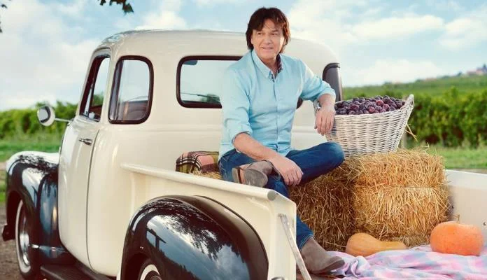 Zdravko Čolić u oktobru u Gradskoj areni “Husejin Smajlović” u Zenici