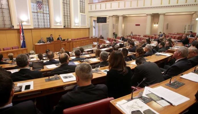 U Hrvatskom saboru održana komemoracija genocida u Srebrenici