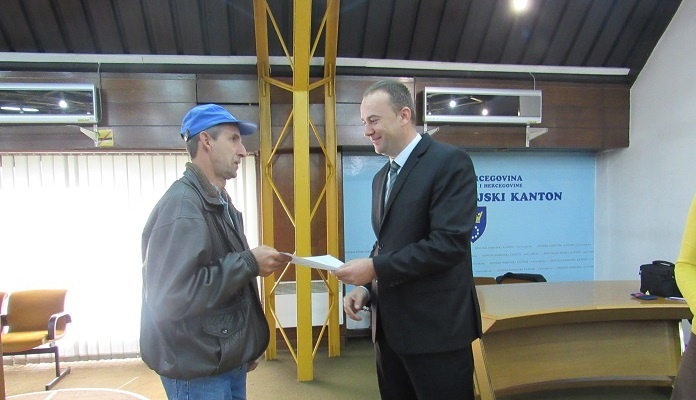 43 pripadnika boračke populacije potpisali ugovore o samozapošljavanju u ZDK