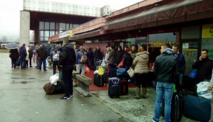 Dvjesto mladih otišlo u Slovačku da radi 12 sati za 500 eura