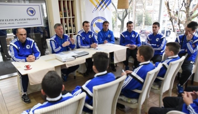 Završni kamp za razvoj omladinskog fudbala u Zenici