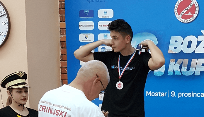 Nove medalje za najboljeg zeničkog plivača