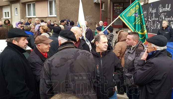 Odgođena deložacija porodice Muharemović iz Zenice (VIDEO)