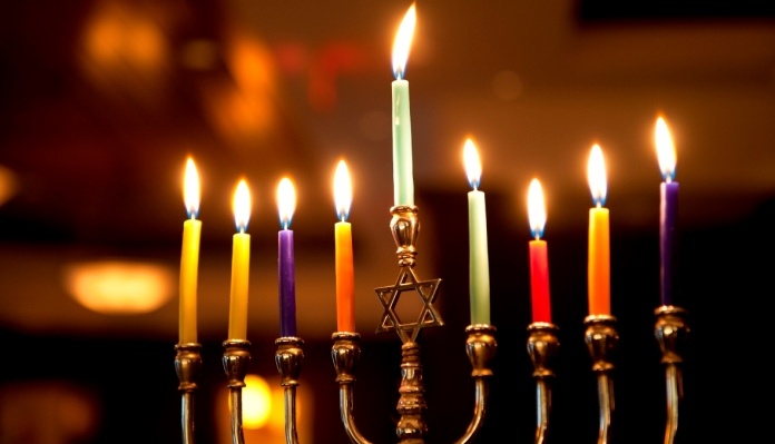 Jevreji obilježavaju Hanuku, praznik slobode i svjetla