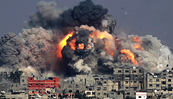 Izraelska vojska avionima i tenkovima izvela napad na Gazu