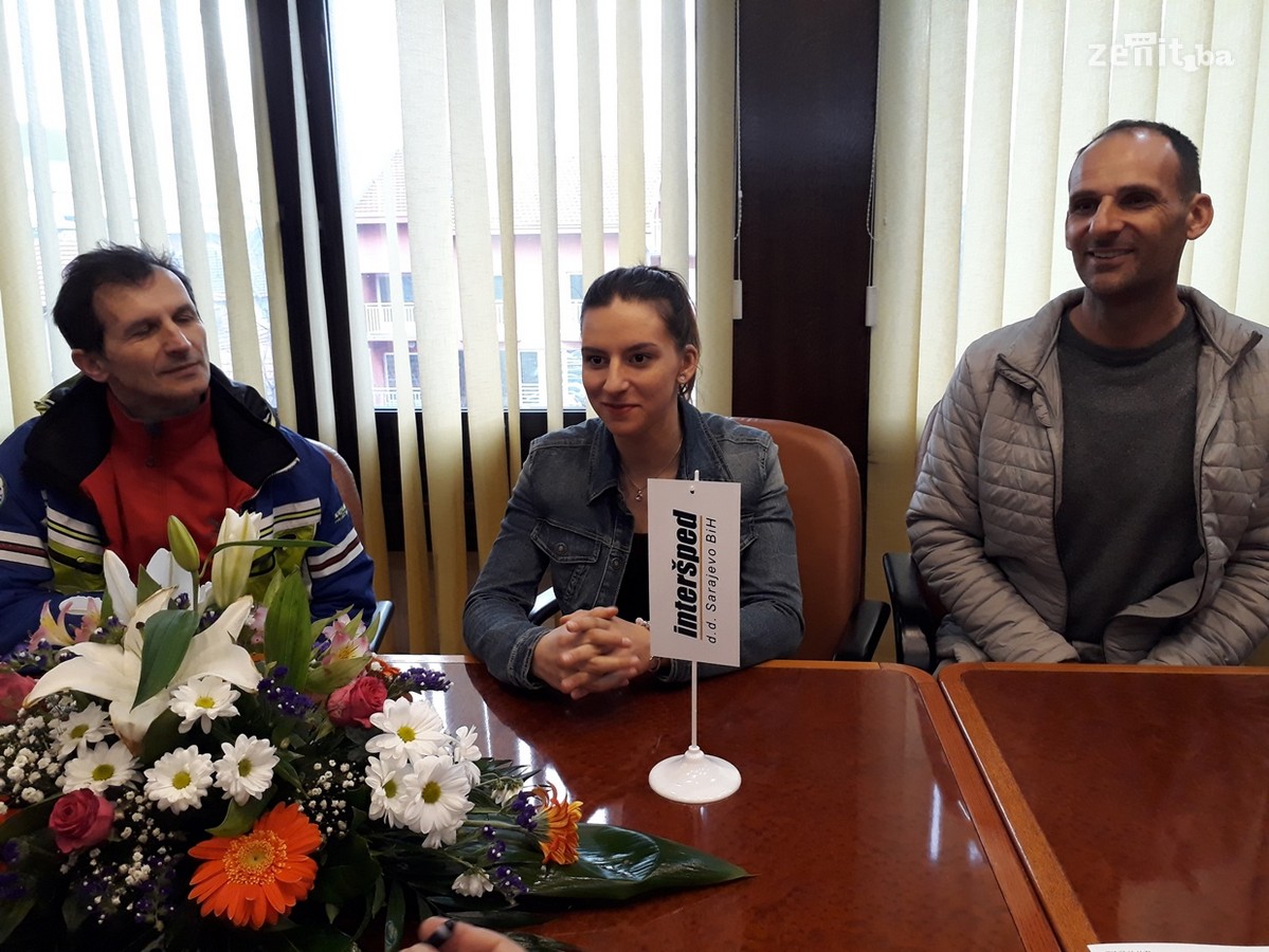 Olimpijka Elvedina Muzaferija u posjeti Vladi ZDK (FOTO+VIDEO)
