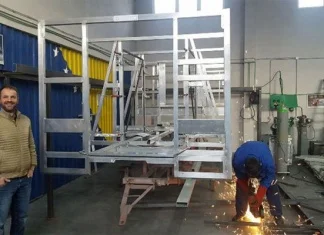 U Živinicama napravljena prva konstrukcija za vatrogasno vozilo