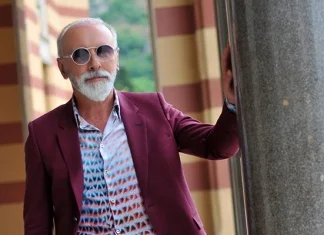 AMUS: Dino Merlin prekršio Statut, autorima uskraćeni milioni