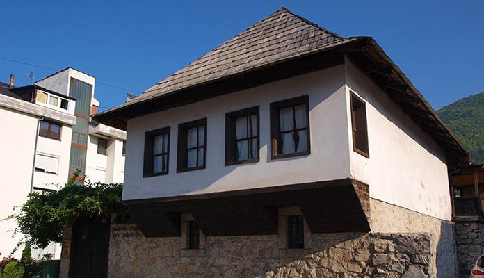 Travnik obilježava 44. godišnjicu smrti Ive Andrića