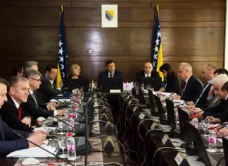 Svi koji su na budžetu FBiH će dobiti veće plaće, ministrima i premijeru povećanje do 150 KM