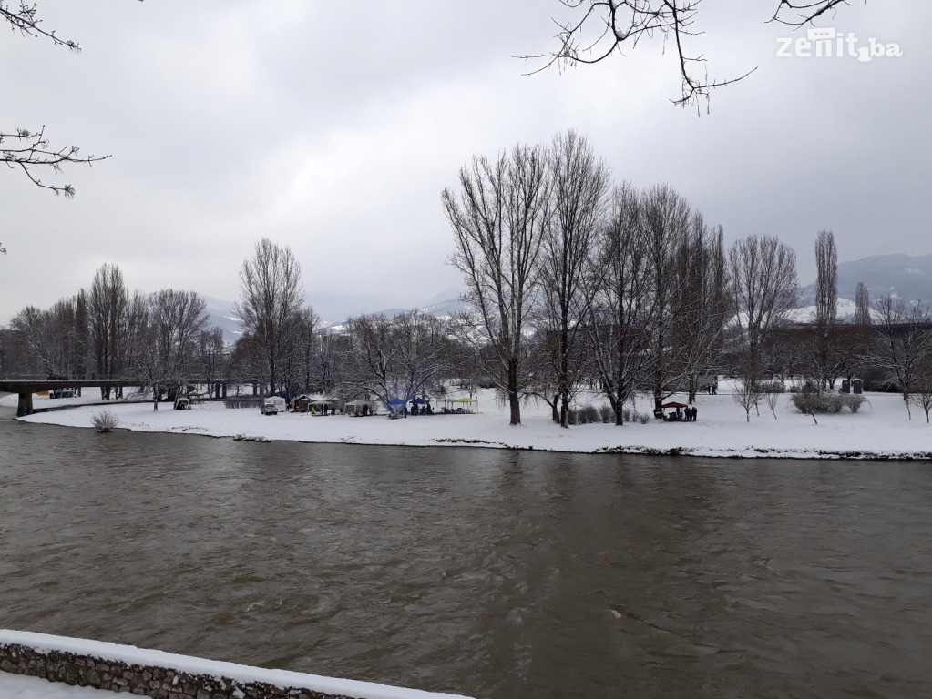 Snijeg i loše vrijeme uticali na zeničku Čimburijadu (VIDEO+FOTO)