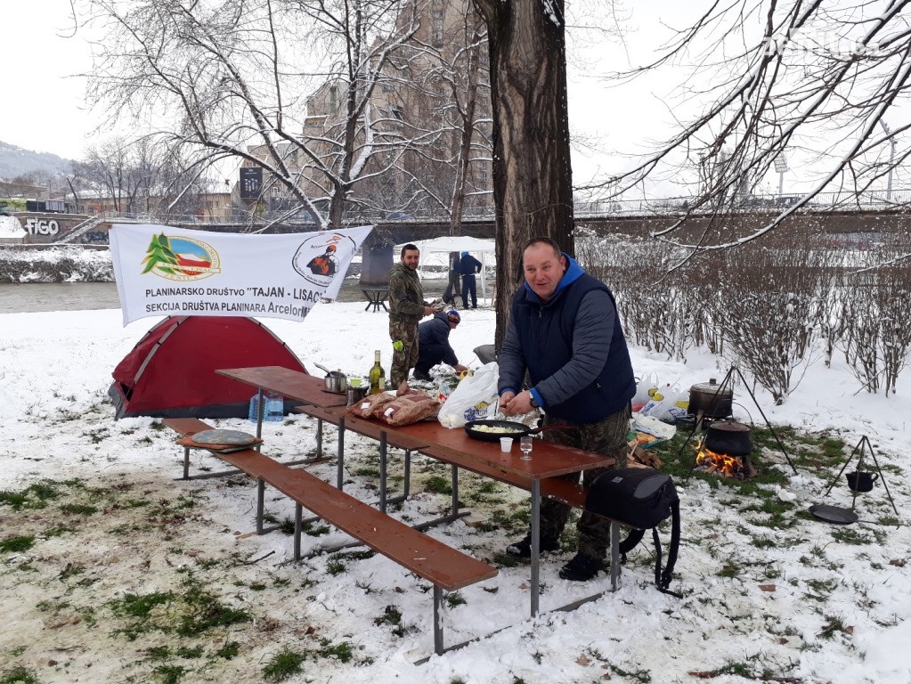 Snijeg i loše vrijeme uticali na zeničku Čimburijadu (VIDEO+FOTO)