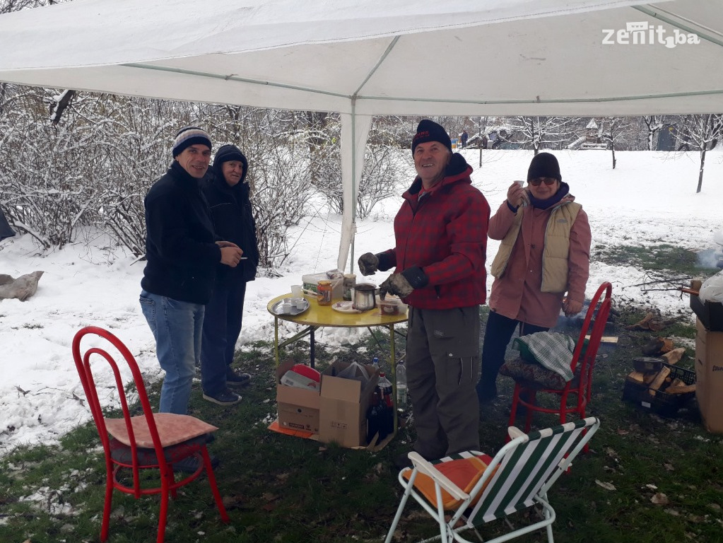 Snijeg i loše vrijeme uticali na zeničku Čimburijadu (VIDEO+FOTO)