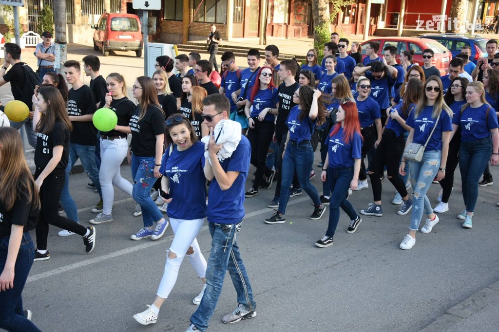 U Zenici održana zajednička maturska zabava (VIDEO+FOTO)