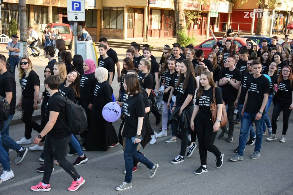 U Zenici održana zajednička maturska zabava (VIDEO+FOTO)