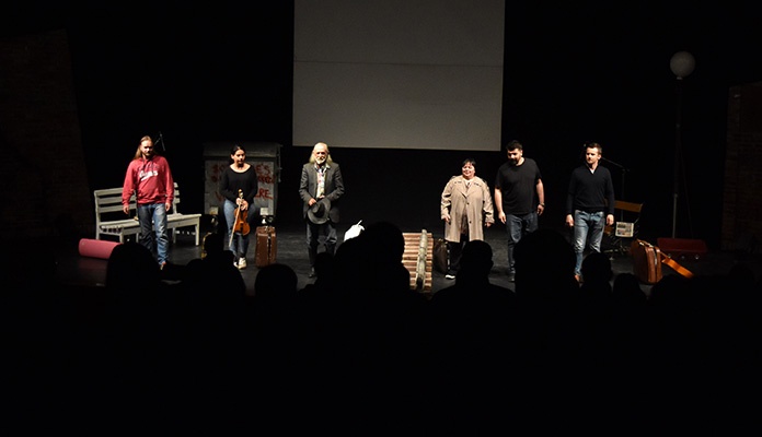 Performans “Ostajte ovdje” premijerno izveden u BNP-u (FOTO)