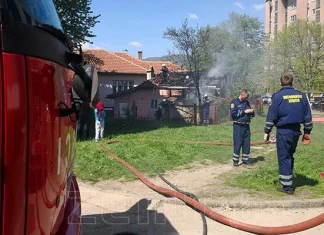 Gorila kuća u zeničkom naselju Blatuša (FOTO)