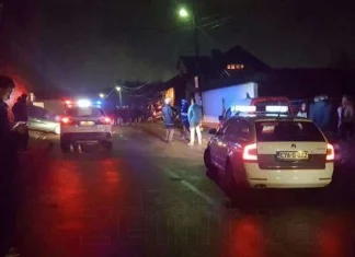 Autom se zabio u kuću u Zenici, povrijeđene tri osobe (FOTO)