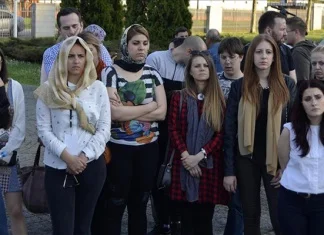 Studenti iz Srbije, Hrvatske, Makedonije i BiH u Srebrenici