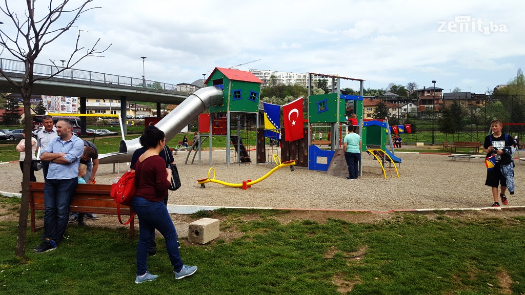 Svečano otvoren obnovljeni Turski park u Zenici (FOTO)