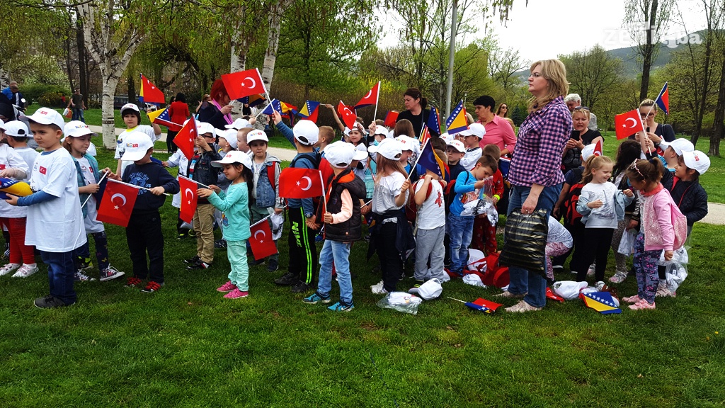 Svečano otvoren obnovljeni Turski park u Zenici (FOTO)