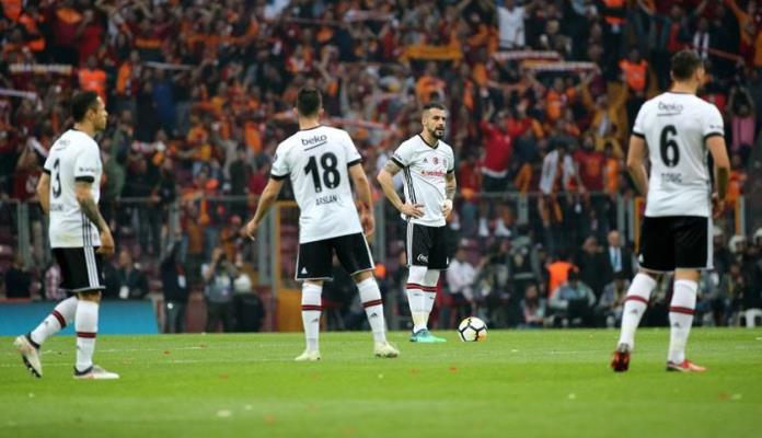 Besiktas suspendovan na godinu dana