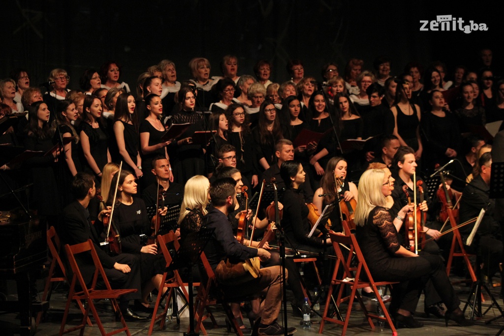 U Zenici održan koncert “Sevdah – Pjesma o nama” (FOTO)