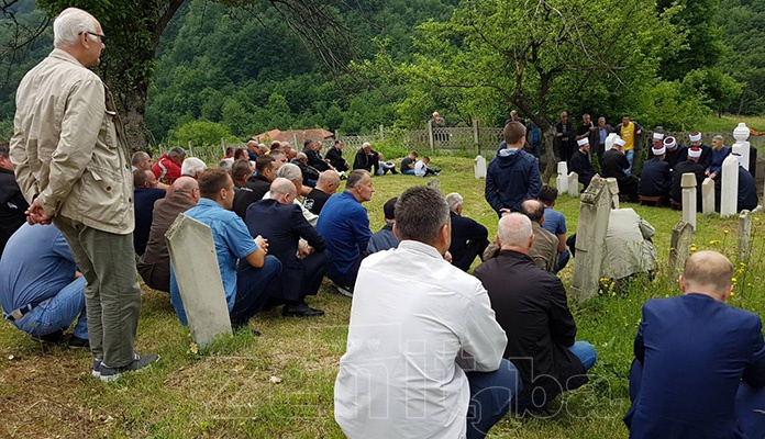 Obilježena druga godišnjica od smrti Husejina Smajlovića (FOTO)