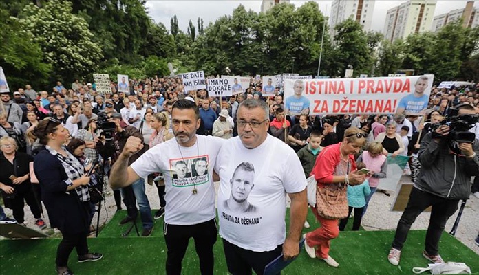 Održani protesti u Sarajevu povodom smrti Davida i Dženana
