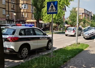 Saobraćajna nesreća kod KŠC “Sveti pavao” u Zenici (FOTO)
