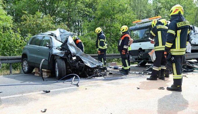 Austrija: Državljanin BiH poginuo u sudaru sa šleperom