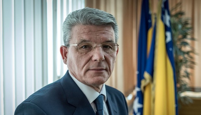 Džaferović: Poduzeti mjere na zaštiti novinara, u rizičnoj su grupi zbog velikog broja kontakata