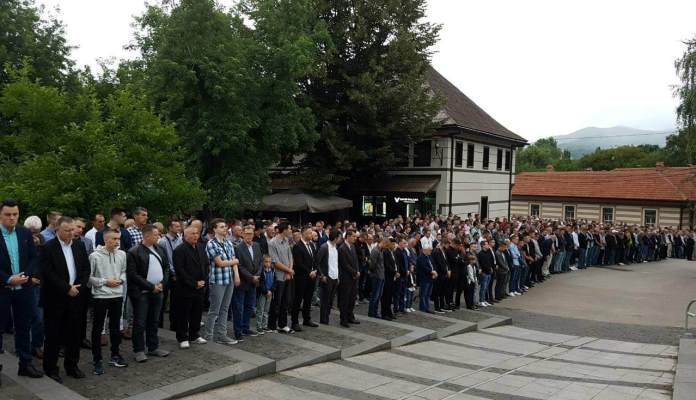 U Zenici klanjan Ramazanski bajram namaz