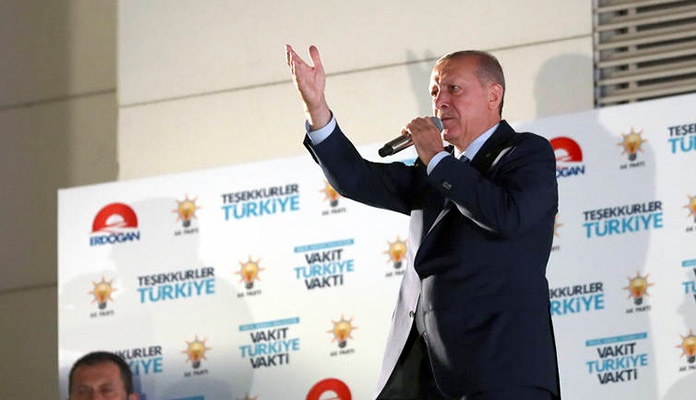 Pobjeda Erdogana i njegove AKP i službeno potvrđena