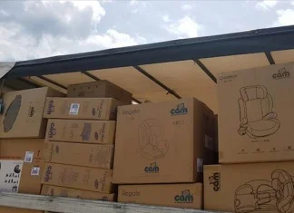 Službenici UIO BiH u kamionu otkrili šest ilegalnih migranata
