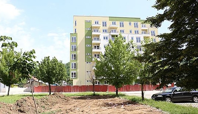 Održan sastanak mještana Radakova i Gradske uprave Zenica zbog izgradnje parkinga