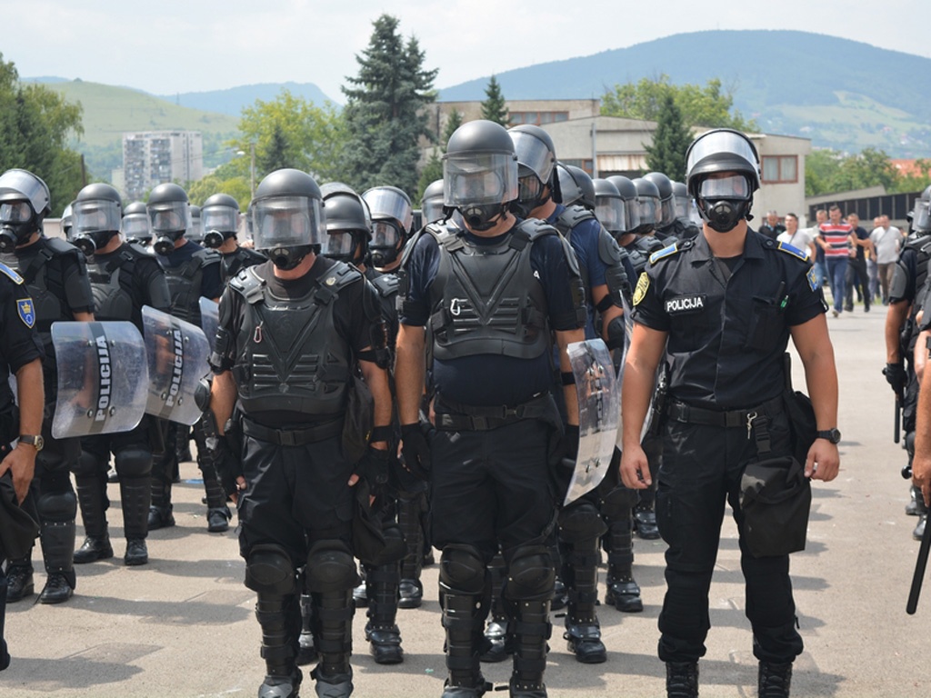 Izvedena zajednička vježba pripadnika jedinica MUP-a ZDK (FOTO)