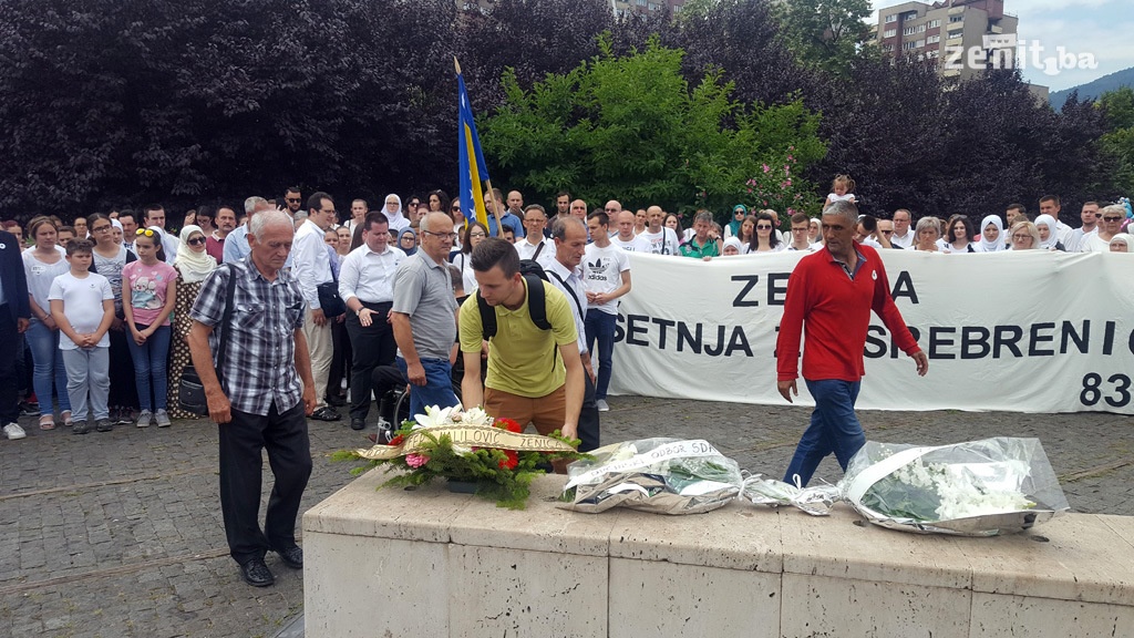 Zeničani odali počast žrtvama genocida (VIDEO+FOTO)