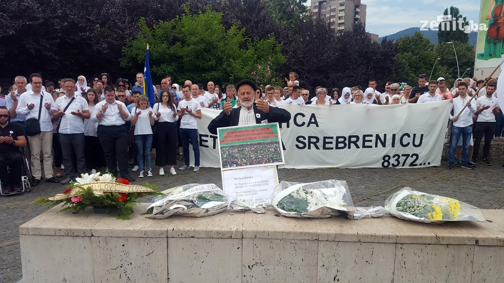 Zeničani odali počast žrtvama genocida (VIDEO+FOTO)