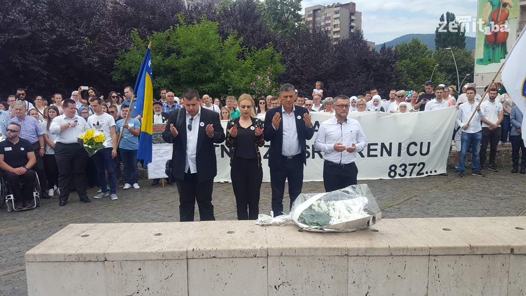 Zeničani odali počast žrtvama genocida (VIDEO+FOTO)