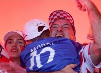 Slavlje nakon pobjede hrvatske reprezentacije