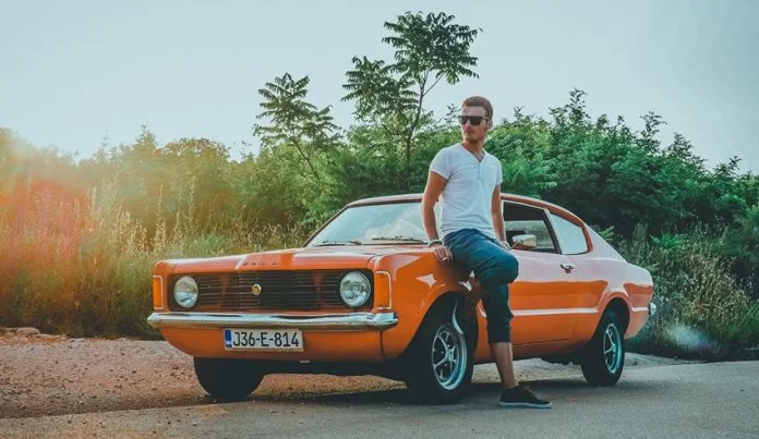 Priča o Zeničaninu Dini: Leđa su mi se iskrivila od tapšanja po ramenu