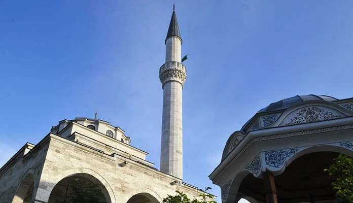 Od sutra džamije otvorene za obavljanje dnevnih namaza